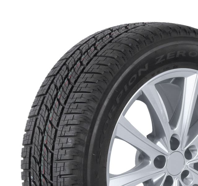 PIRELLI Scorpion Zero